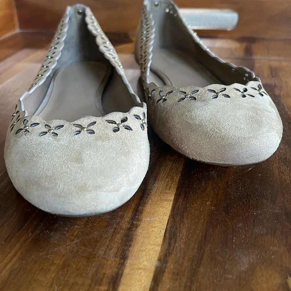 Michael Kors Thalia Creamy beige Women's Flats